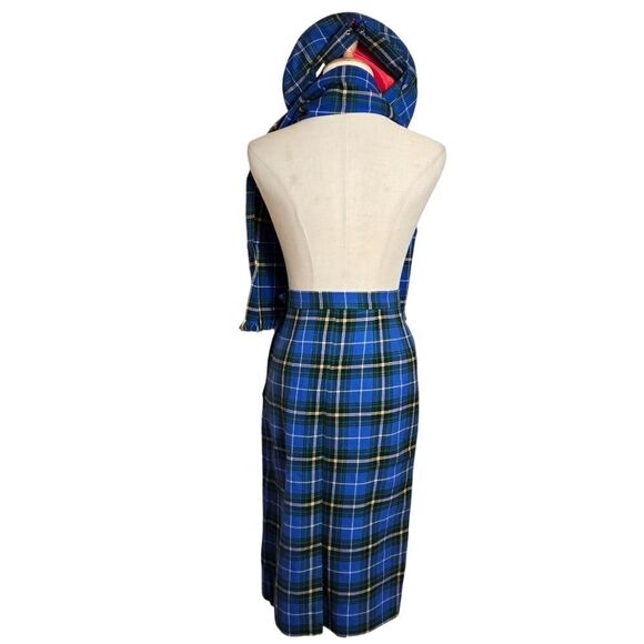 Bonda Textiles Nova Scotia Tartan Blue Plaid Skirt Hat and Scarf Set - Picture 3 of 8